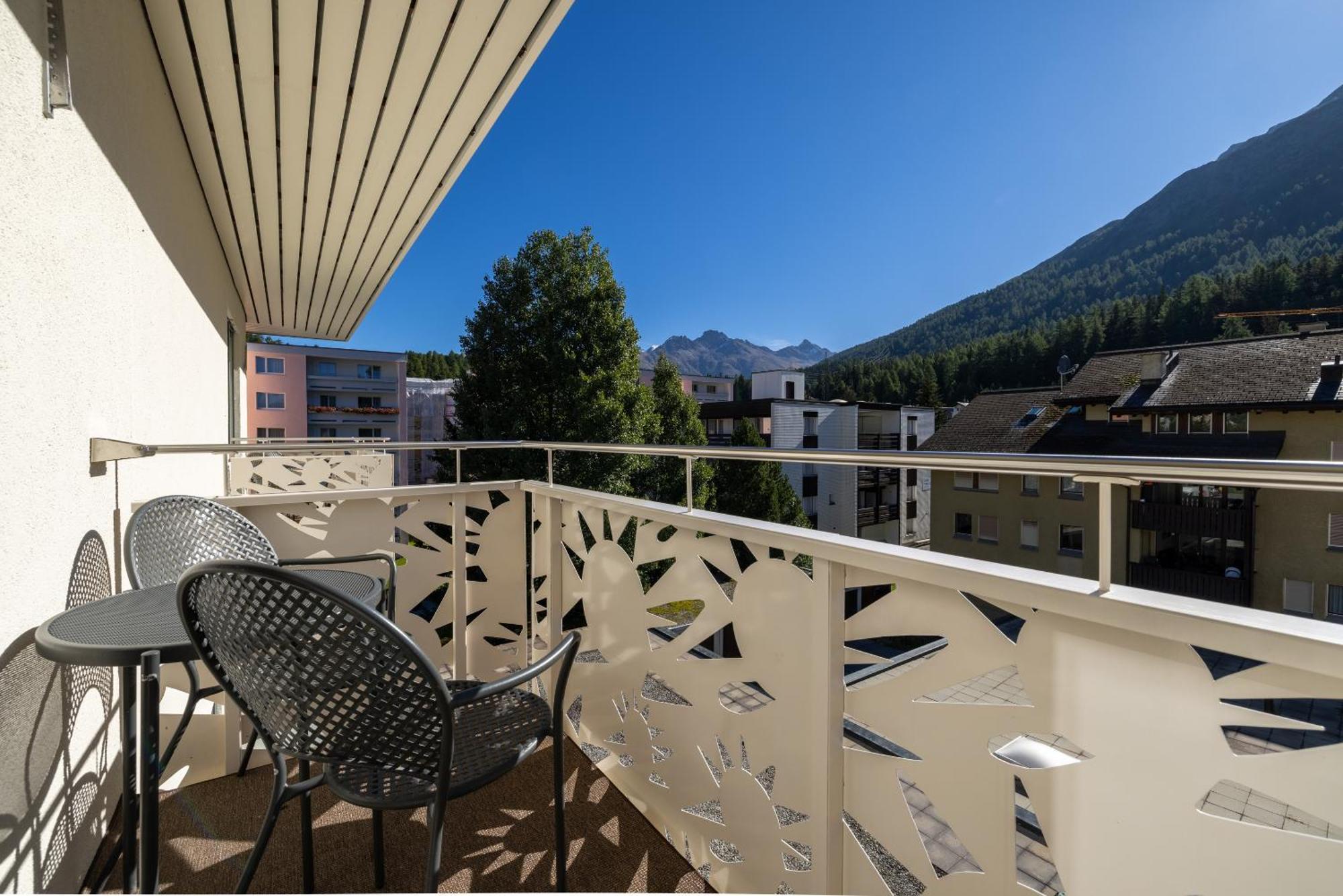 Hotel Sonne St. Moritz 3* Superior Bagian luar foto