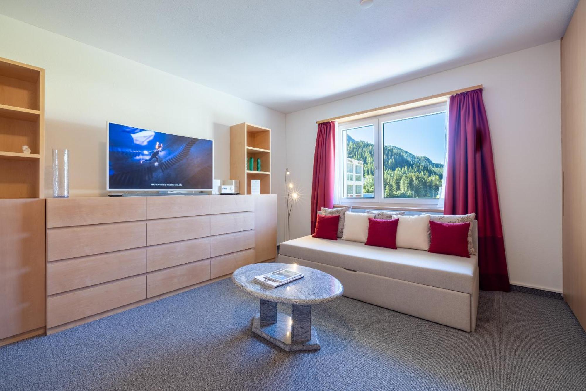 Hotel Sonne St. Moritz 3* Superior Bagian luar foto